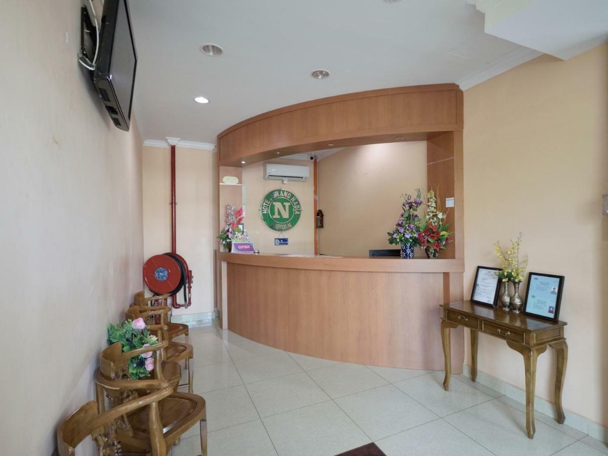 Oyo 892 Hotel Grand Nadia Labuan Exterior foto